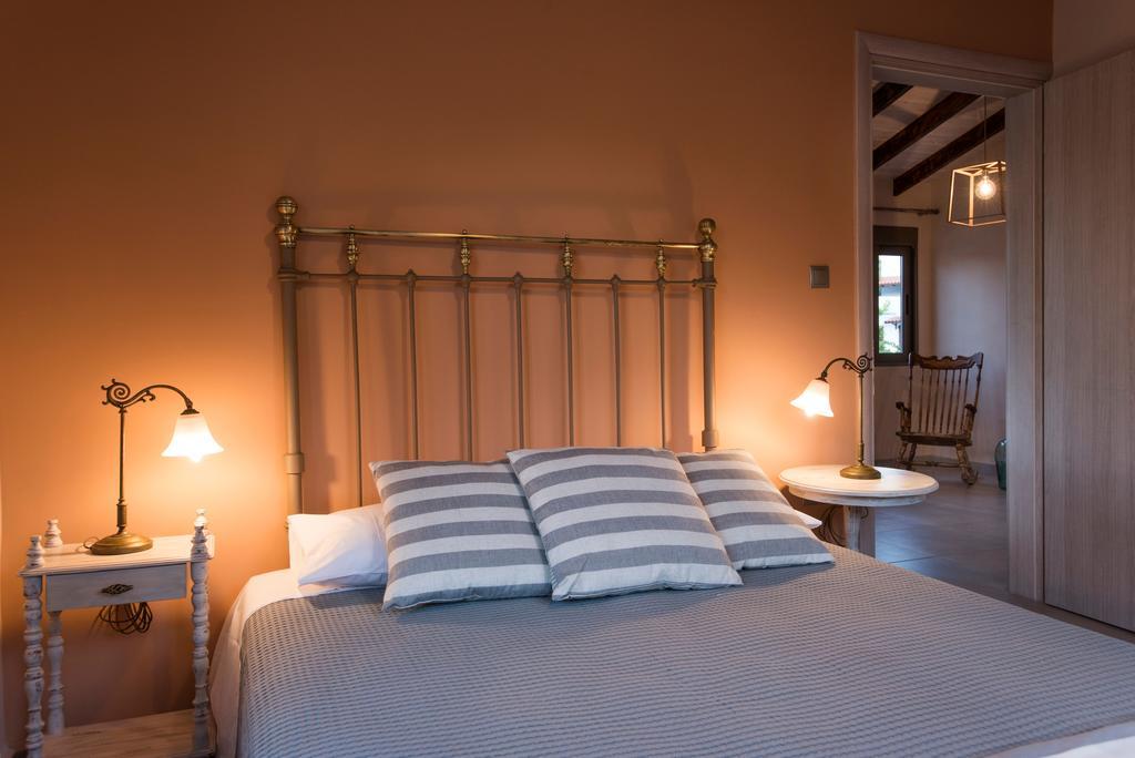 Rea'S Sea House Villa Kato Galatas Eksteriør bilde